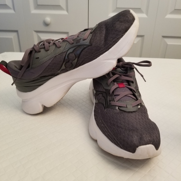 Saucony Odysseus Gray Running Sneakers S20771-20 Size 8 - Picture 3 of 6